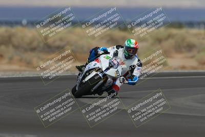 media/Sep-11-2022-SoCal Trackdays (Sun) [[81b7e951af]]/Turn 16 (945am)/